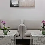 招待所 Fellini Design 4*