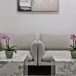 招待所 Fellini Design