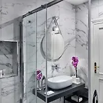 Fellini Design 4*