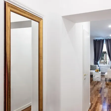Pensión Fellini Design 4*