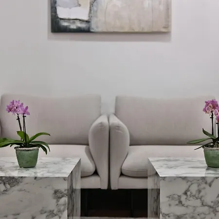 Pensión Fellini Design