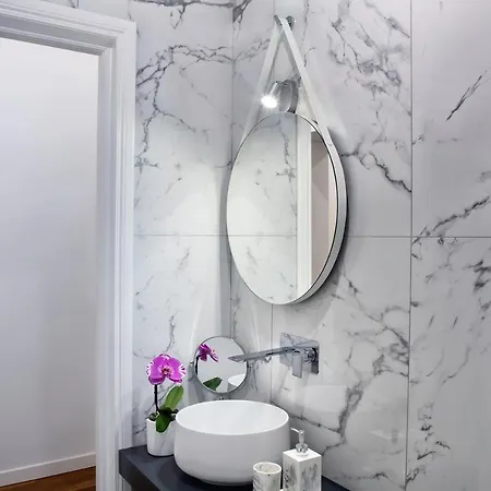 Fellini Design 4* Roma